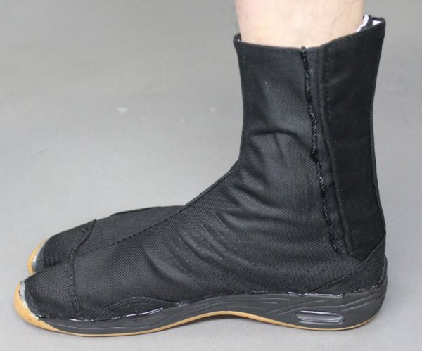 画像2: 飛脚エアー足袋【黒】 (2)