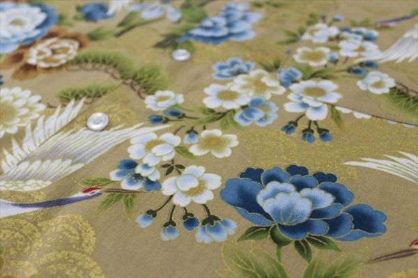 画像3: 鯉口シャツ（大人・男女兼用）【鶴と牡丹/ベージュ系】 (3)