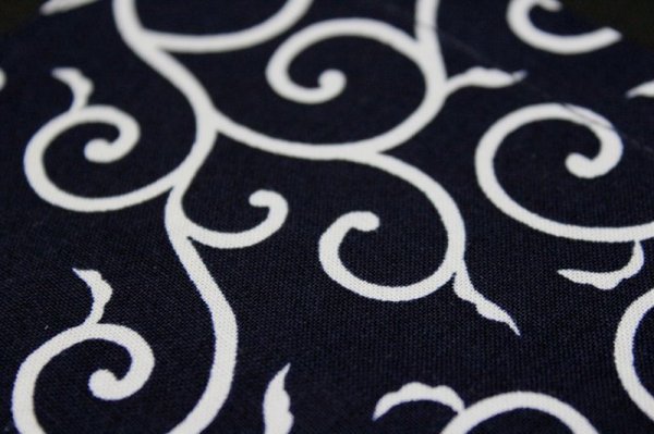 画像3: 胸ポケットワンポイント黒鯉口シャツ（大人・男女兼用）【唐草/紺】 (3)